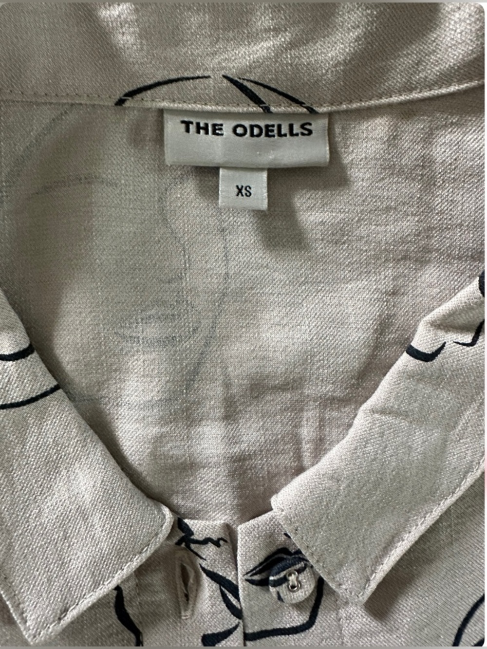 The Odell’s Button-Down Shirt - Cream with Black Print - Picture 6 of 6